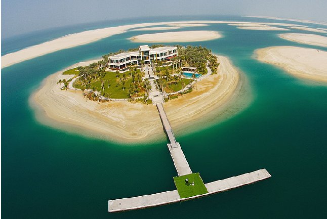 This is a photo showing one of the islands in The World in Dubai, 